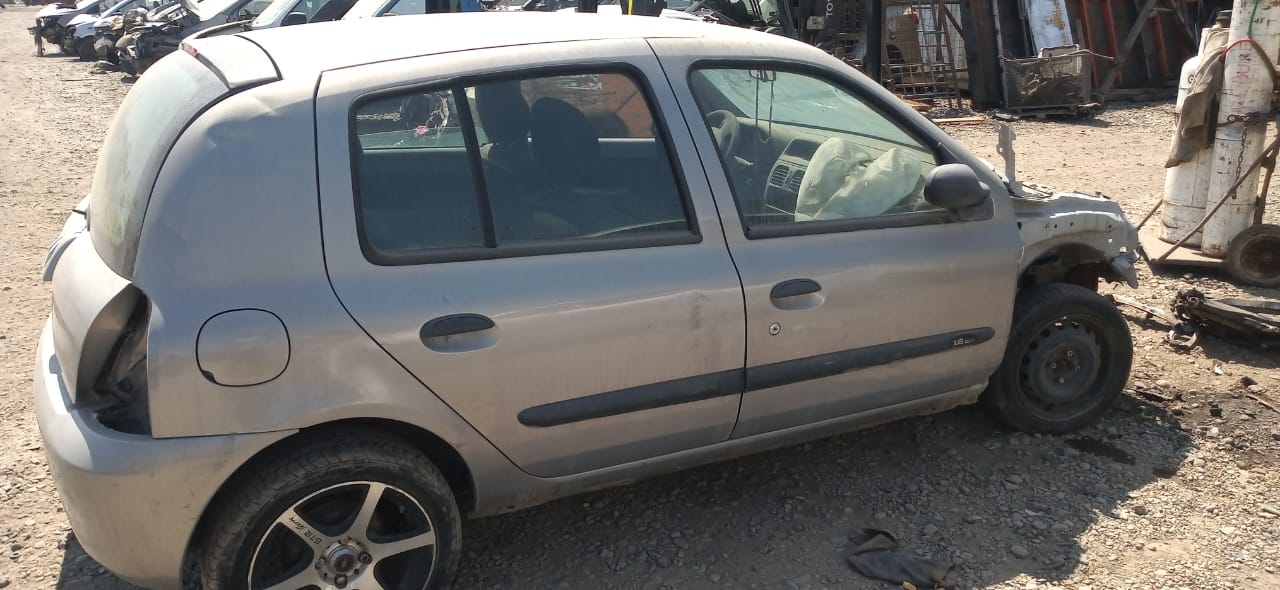 Renault CLIO 2007    EN DESARME